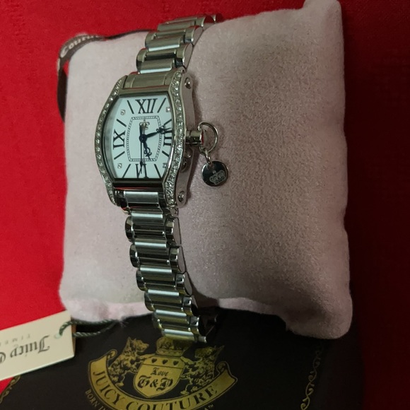 LADIES JUICY COUTURE SILVER TONE CRYSTAL WATCH - Picture 2 of 16